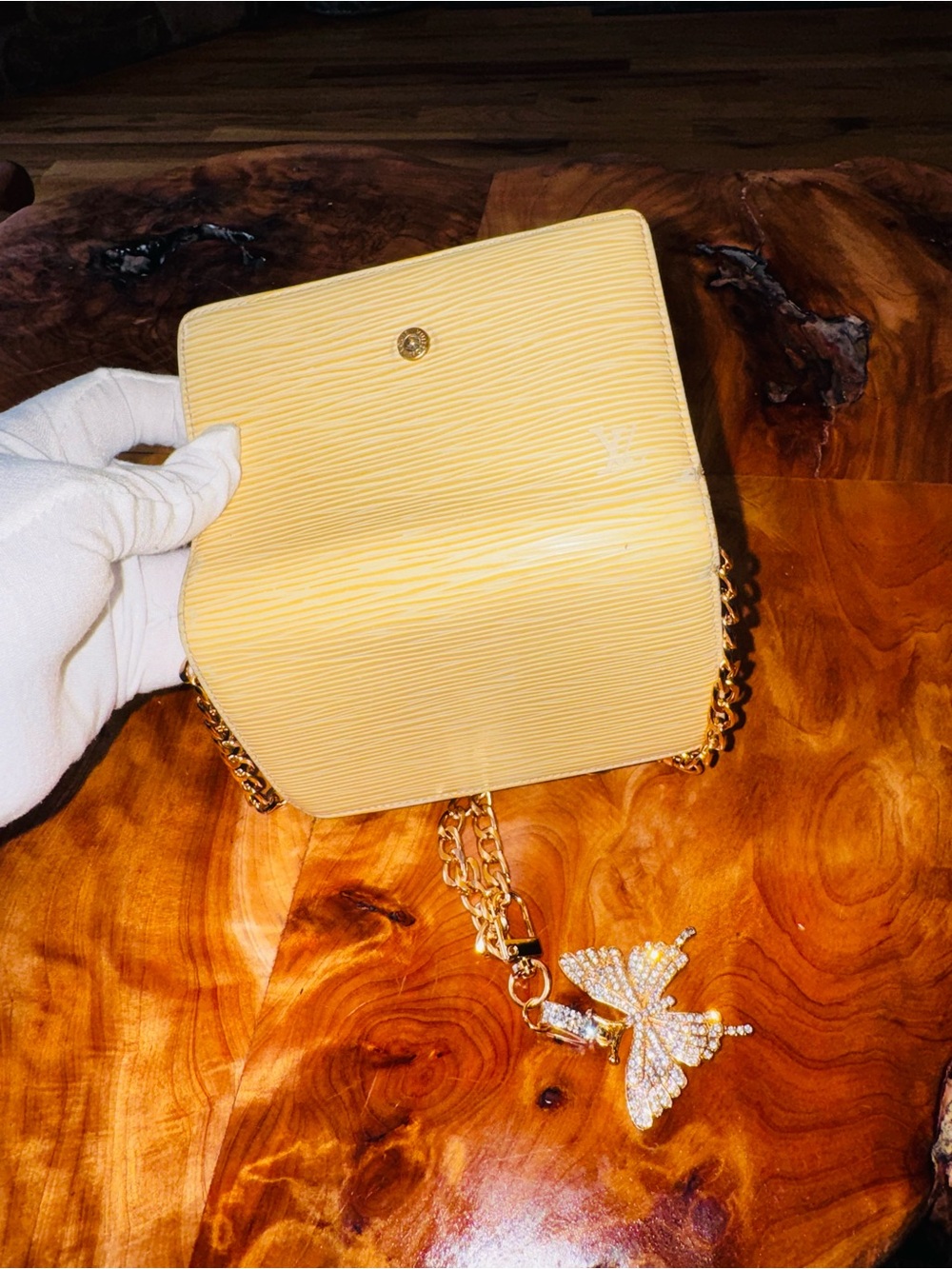 Louis Vuitton yellow Eppy, French wallet, kiss Lock compact vintage 2002 - Picture 14 of 17